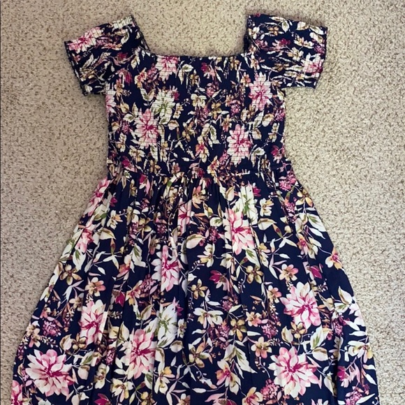 Xhilaration Dresses & Skirts - Cute floral summer dress